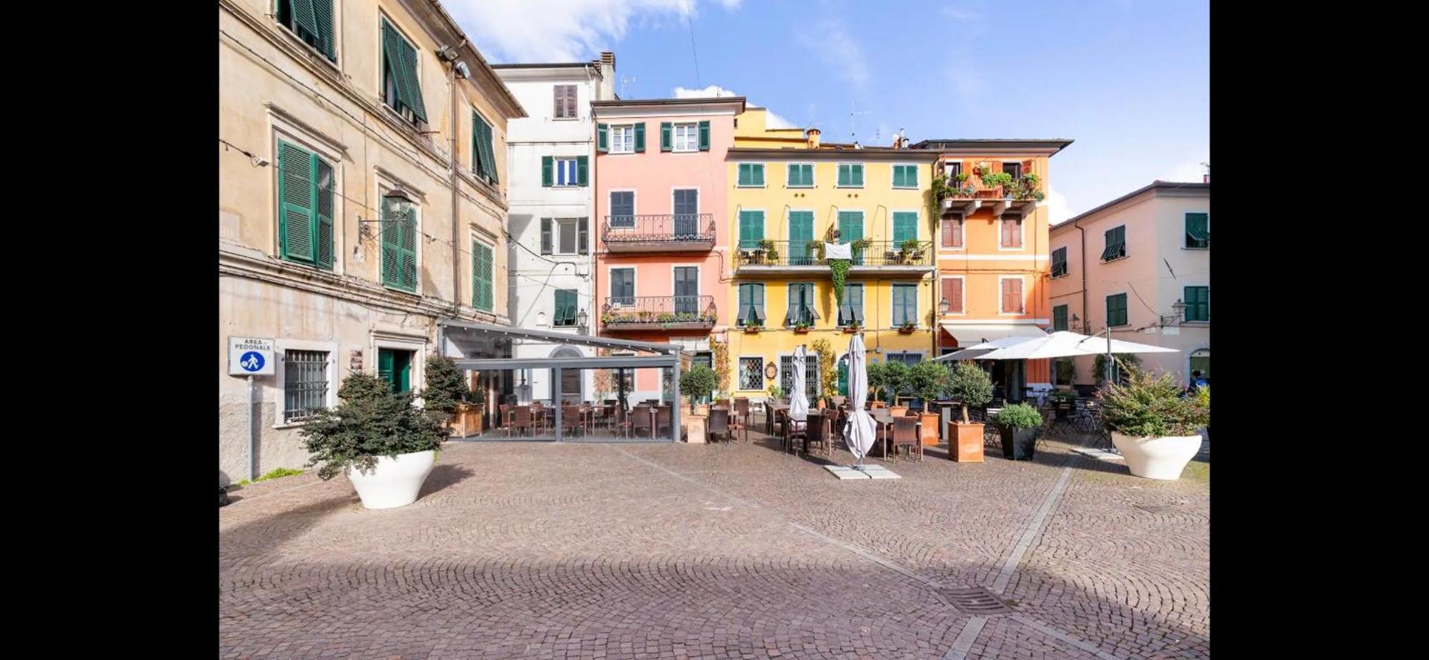 Cocoon, Atypical Flat In Historic Center & Breakfast Apartment Sarzana Luaran gambar