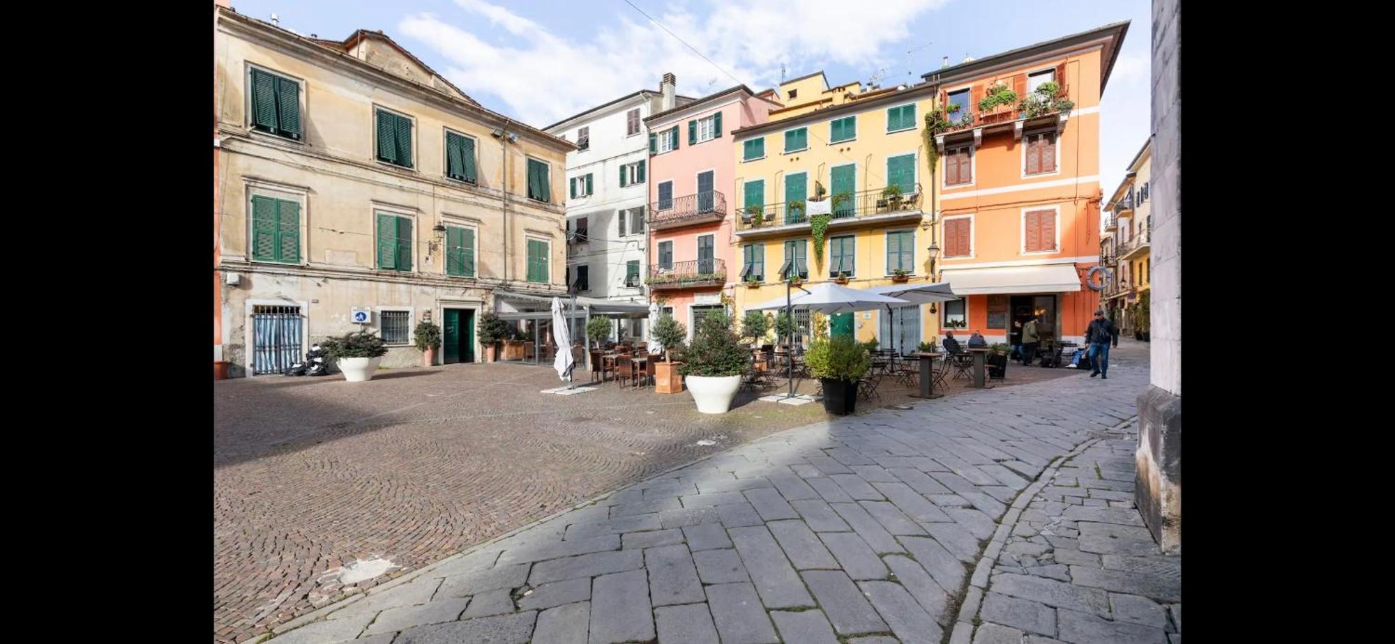 Cocoon, Atypical Flat In Historic Center & Breakfast Apartment Sarzana Luaran gambar